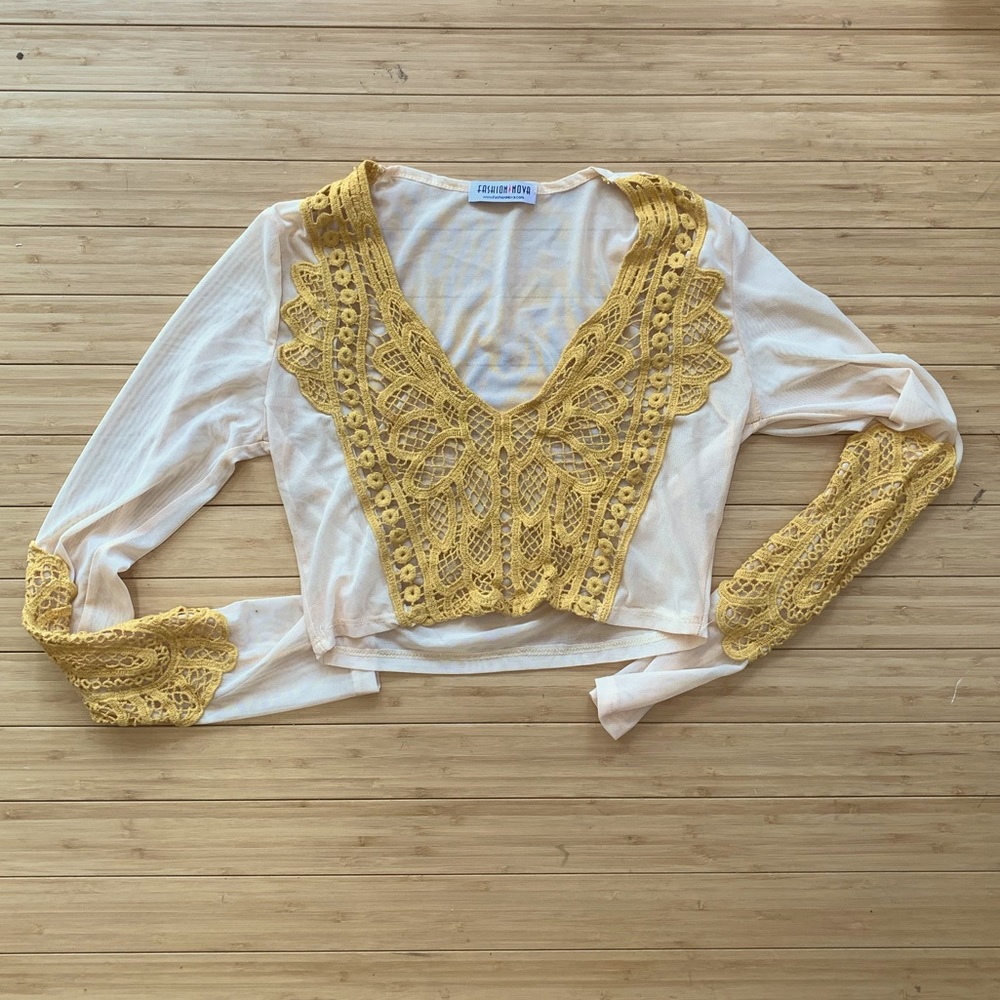 Fashion Nova Cropped Top Sz Small